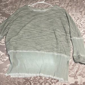 Long sleeve thin sweater size medium